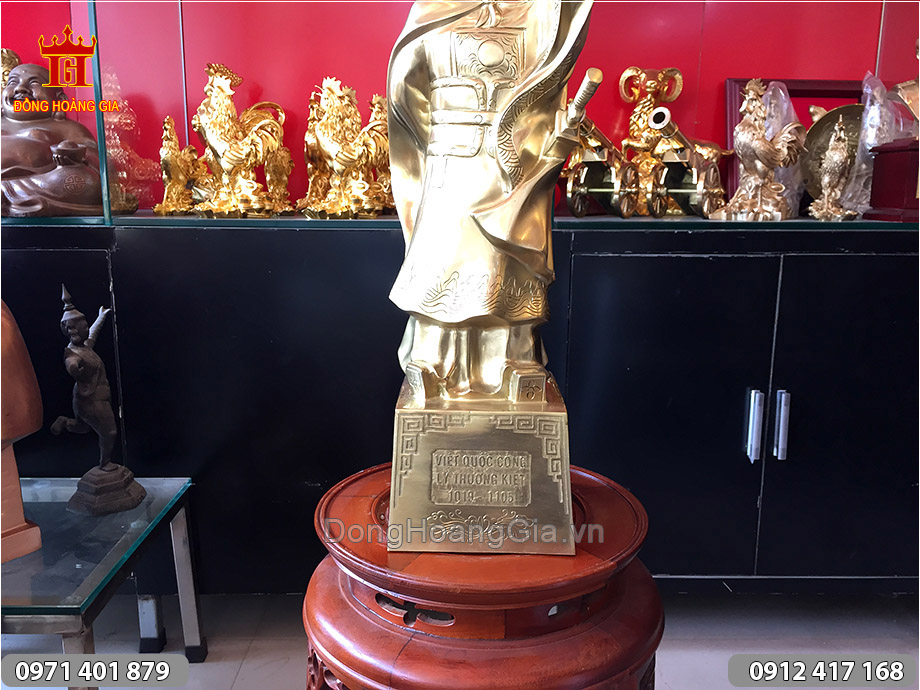 tượng đồng lý thường kiệt